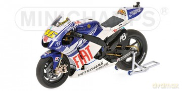 MINICHAMPS Yamaha YZRM1 #46 122103046 [MODELARSTWO]