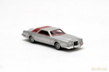 NEO MODELS Lincoln Continental Mark V 87257 [MODELARSTWO]