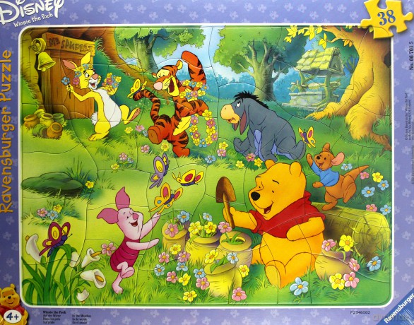 RAVENSBURGER 38 el. PRZED DOMEM KRÓLICZKA 67015 [PUZZLE]