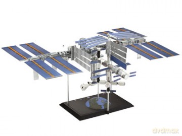 REVELL International Space Station ISS 4841 [MODELARSTWO]