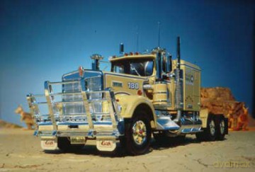 REVELL Kenworth "Australia" 7549 [MODELARSTWO]