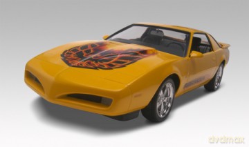 REVELL Pontiac Firebird 1991 85-2068 [MODELARSTWO]