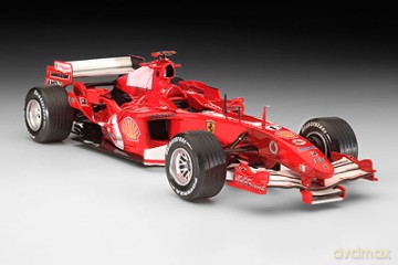 REVELL Ferrari F2005 7244 [MODELARSTWO]