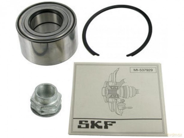 Zestaw łożysk koła SKF VKBA 3528 Fiat Volvo Lancia Alfa Romeo