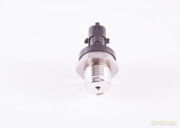 Bosch 0 281 006 158 Czujnik, ciśnienie paliwa Opel Iveco Fiat Lancia Chevrolet Alfa Romeo