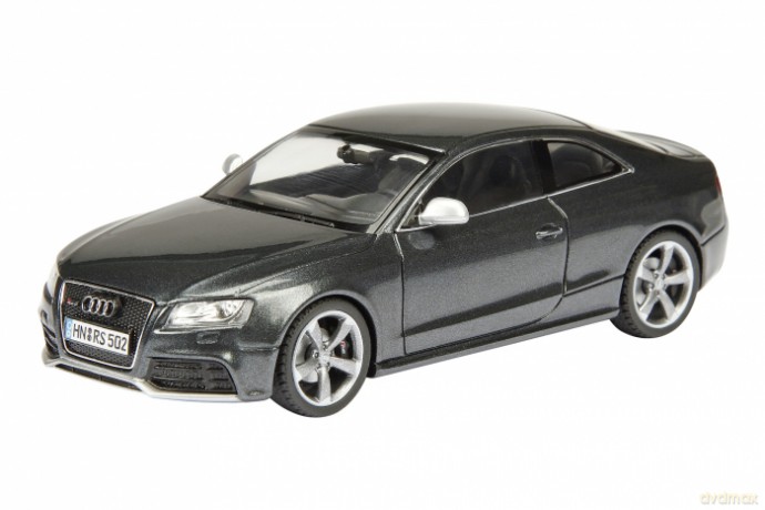 SCHUCO Audi RS 5 (daytonagrey) 450739900 [MODELARSTWO]