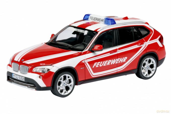 SCHUCO BMW X1 (E84) Feuerwehr 450719800 [MODELARSTWO]