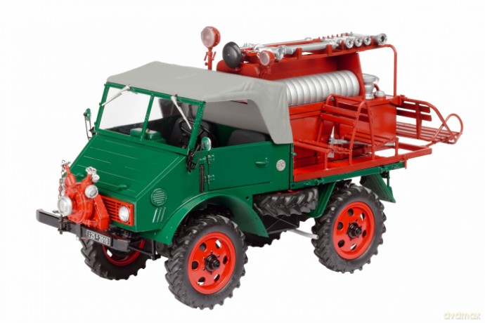 SCHUCO MercedesBenz Unimog 401 450014600 [MODELARSTWO]