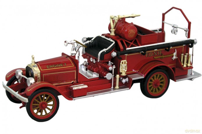 SIGNATURE 1921 American LaFrance Fire 32371 [MODELARSTWO]