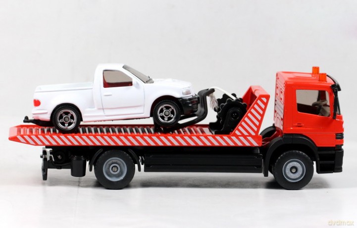 SIKU Samochód Pomocy Drogowej 2712 [MODELARSTWO]