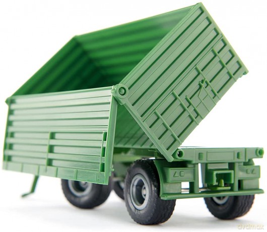 SIKU Traktor z Przyczepą 1953 [MODELARSTWO]