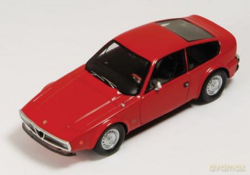 SPARK Alfa Romeo Junior Z 1300 (red) S0610 [MODELARSTWO]