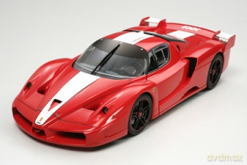 TAMIYA Ferrari FXX 24292 [MODELARSTWO]