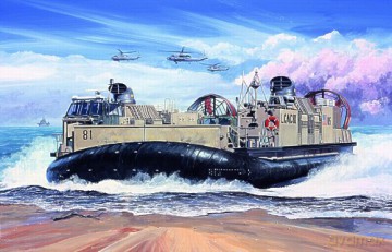TRUMPETER USMC Landing Craft Air Cushion 7302 [MODELARSTWO]