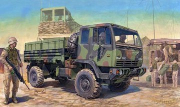 TRUMPETER M1078 LMTV cargo truck 1004 [MODELARSTWO]