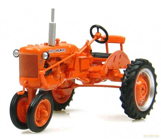 UNIVERSAL HOBBIES Allis Chalmers Type C 6090 [MODELARSTWO]