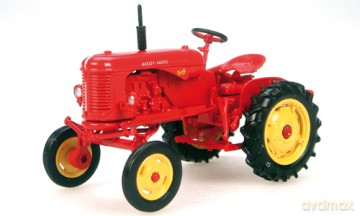 UNIVERSAL HOBBIES Massey Harris Pony 820 6020 [MODELARSTWO]
