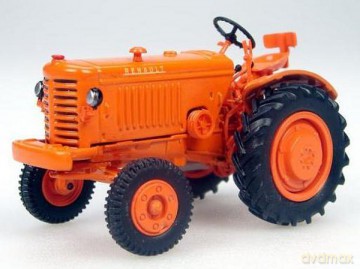 UNIVERSAL HOBBIES Renault 3042 6021 [MODELARSTWO]