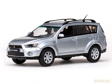 VITESSE Mitsubishi New Outlander 29334 [MODELARSTWO]
