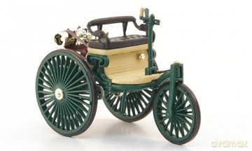 WHITEBOX Mercedes Benz Patent Motorwagen 172202 [MODELARSTWO]