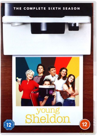 Young Sheldon Season 6 (Młody Sheldon) [2DVD]
