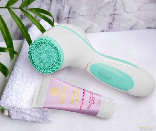 Szczoteczka do twarzy model 868 turkusowa + żel blemish 100 ml Lumineo
