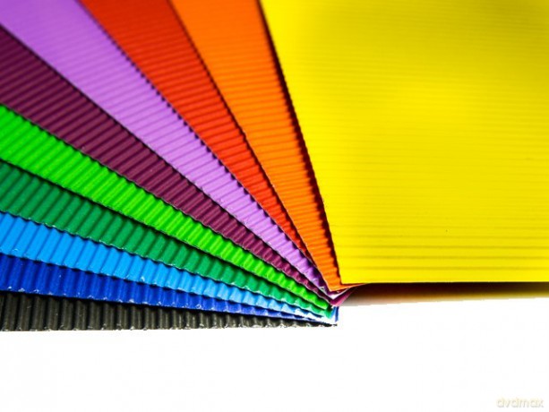 Tektura A4 falista standard 10szt