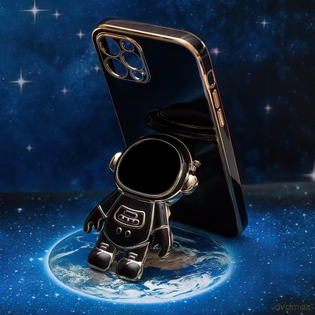 Nakładka Astronaut do iPhone 13 6,1" czarna