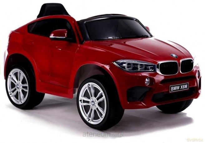 Auto BMW X6 czerwony lakierowany