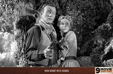 Western Collection: Hondo / Three Violent People / The Gunfight at the O.K. Corral / Hud / The Sons of Katie Elder / The Man Who Shot Liberty Valance / El Dorado / True Grit / Posse [3xBlu-Ray]
