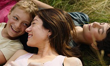 Close (Blisko) [Blu-Ray]