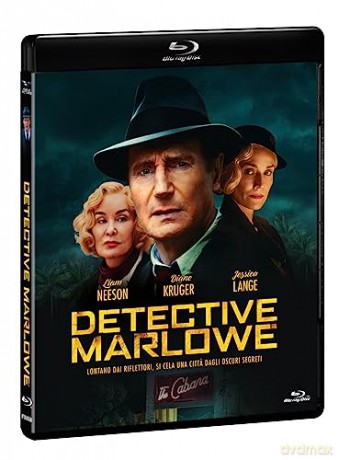Detective Marlowe