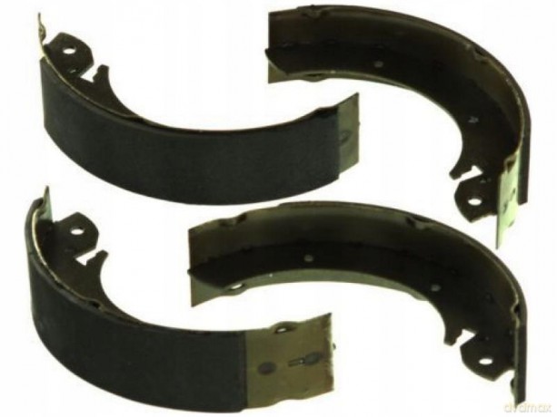 Zestaw szczęk hamulcowych ABE C0M002ABE Mercedes Renault Nissan Ford Hyundai