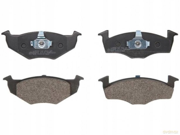 Zestaw klocków hamulcowych, hamulce tarczowe Breck 21866 10 702 00 Audi Skoda VW Seat
