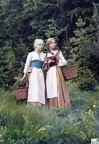 Snow-White and Rose-Red (Śnieżyczka i Różyczka) [Blu-Ray]