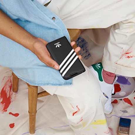 Etui Adidas OR Booklet Case PU na iPhone 14 Pro - czarno-białe