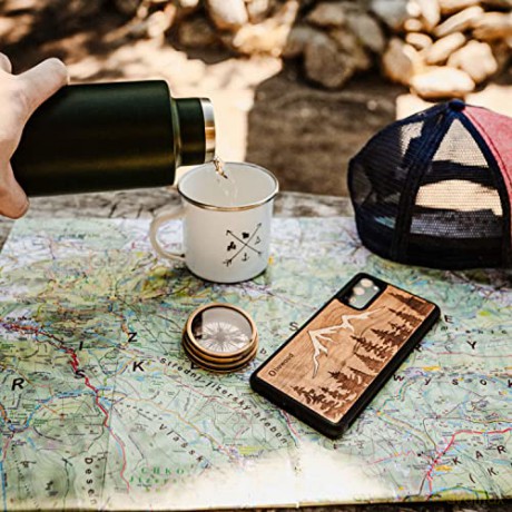 Etui drewniane na iPhone 12/12 Pro Bewood Góry Imbuia