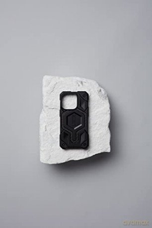 Etui UAG Monarch z MagSafe do iPhone 14 Pro - czarny karbon