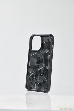 Etui UAG Pathfinder do iPhone 15 Pro - czarne moro