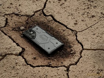 Etui UAG Pathfinder do Samsung Galaxy S23 Ultra 5G - białe