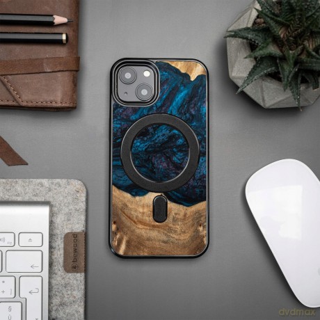 Etui z drewna i żywicy na iPhone 13 MagSafe Bewood Unique Neptun - granatowo-czarne
