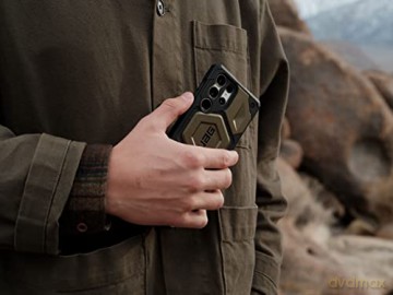 UAG Monarch Pro - obudowa ochronna do Samsung Galaxy S23 Ultra 5G z wbudowanym modułem magnetycznym (carbon fiber)