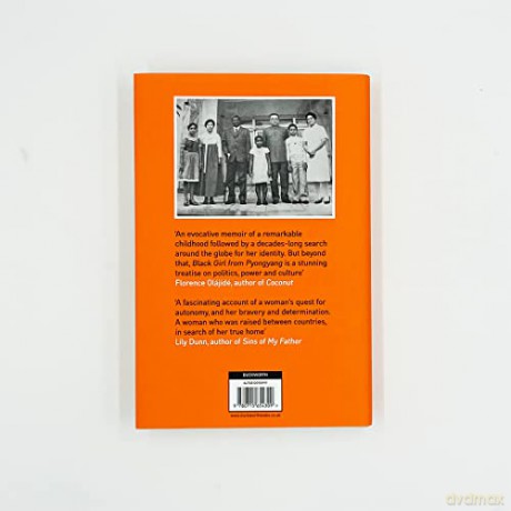 Black Girl From Pyongyang - Monica Macias [KSIĄŻKA]