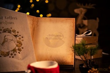 First Letters Of Christmas - Roque Fernandez [KSIĄŻKA]