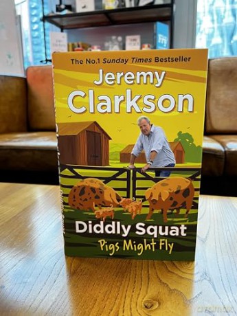 Diddly Squat: Pigs Might Fly - Jeremy Clarkson [KSIĄŻKA]