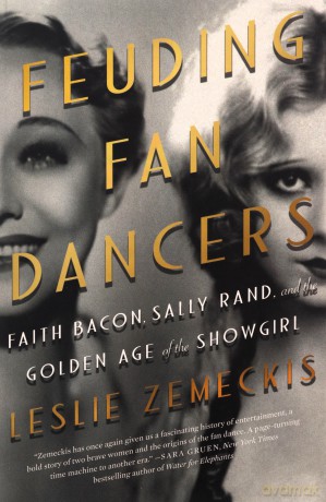 Feuding Fan Dancers - Leslie Zemeckis [KSIĄŻKA]