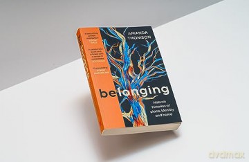 Belonging - Amanda Thomson [KSIĄŻKA]