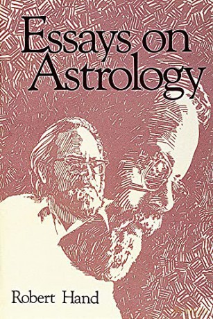 Essays On Astrology - Robert Hand [KSIĄŻKA]
