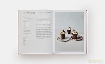 Chocolate Spoon - The Silver Spoon Kit [KSIĄŻKA]