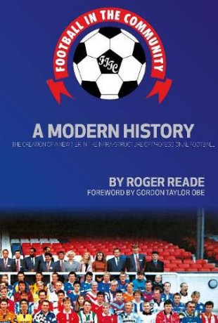 Football In The Community - Roger Reade [KSIĄŻKA]